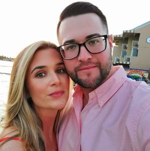 Meet your Posher, Dee